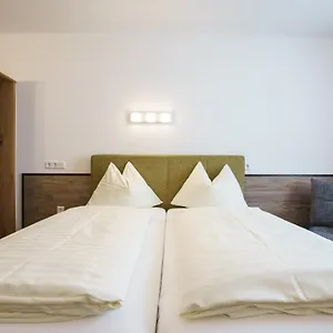 Drei Kreuz 3*, Salzburg Österreich