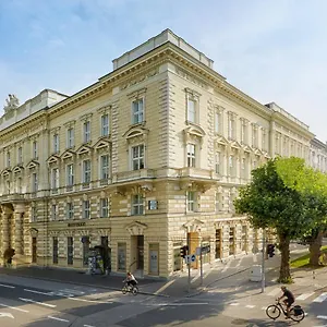 Hyperion 5*, Salzburg Österreich
